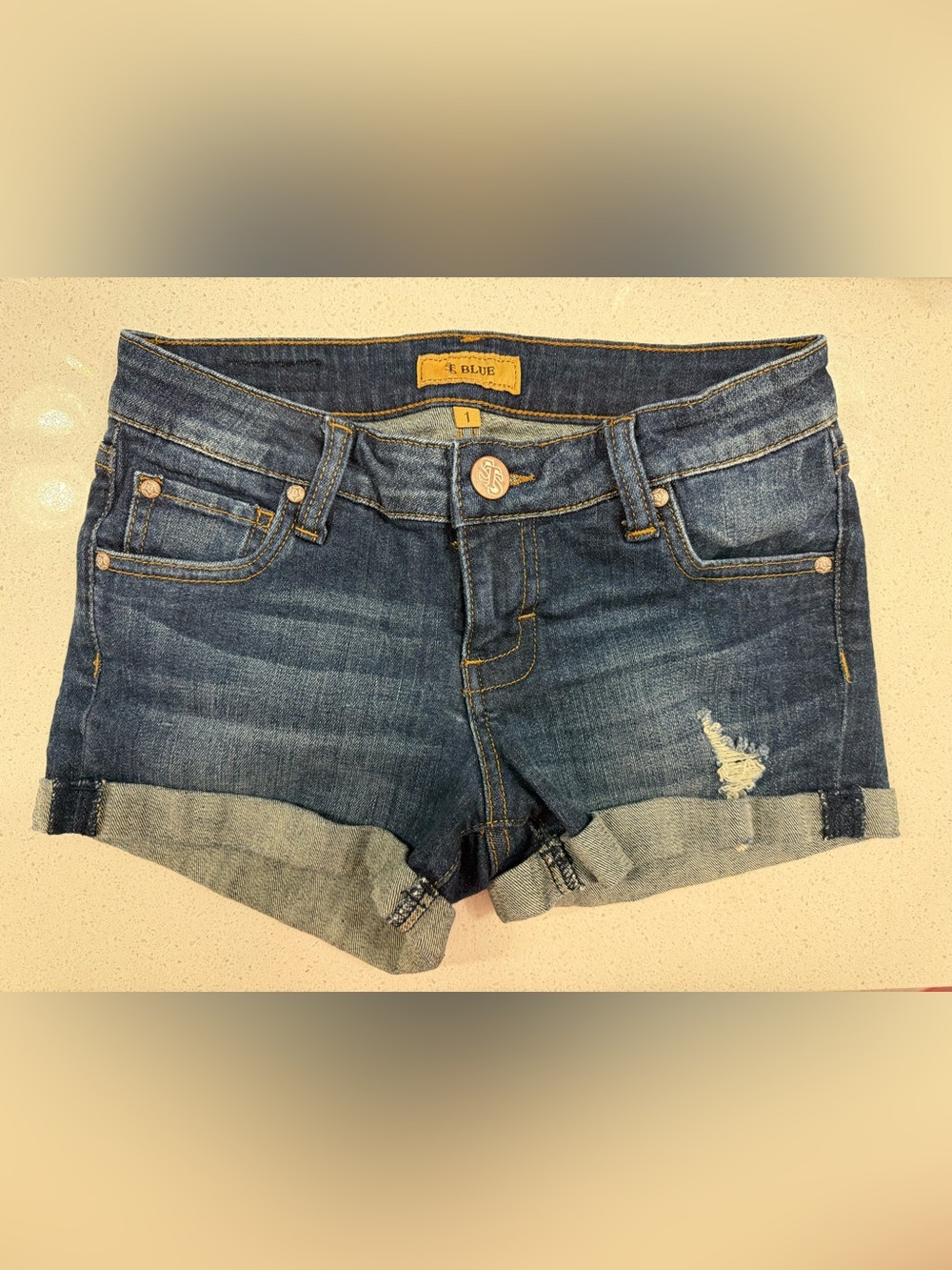 NWOT*** STS Denim Blue Rolled Cuff Denim Shorts